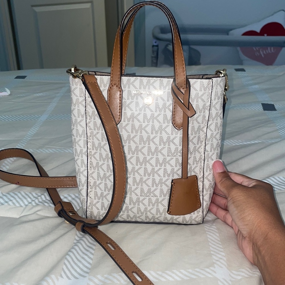 Michael Kors!!